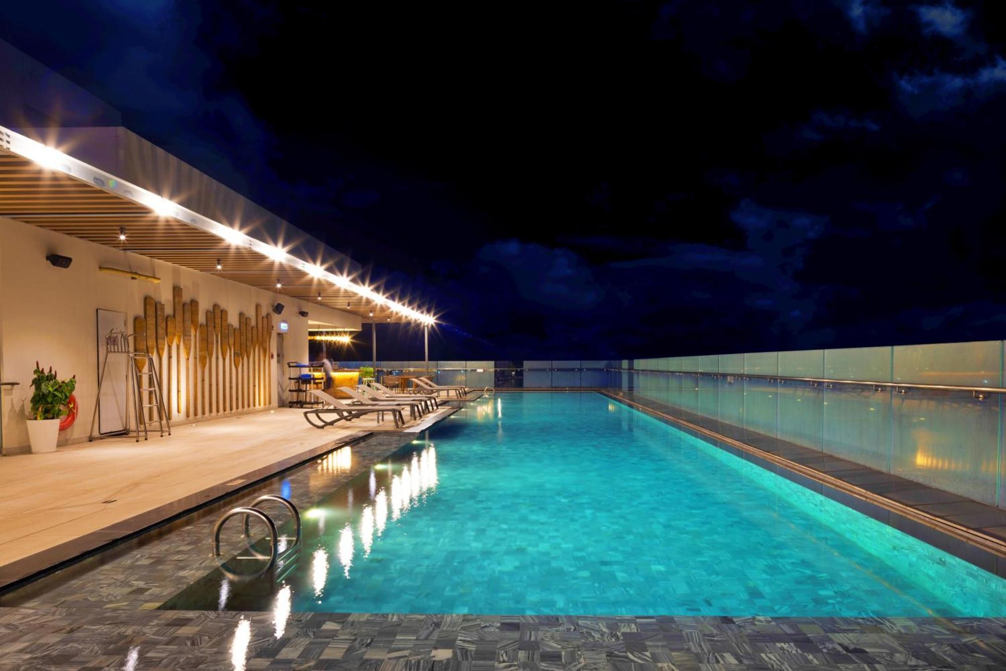 Anya Premier Hotel Quy Nhon Exterior photo